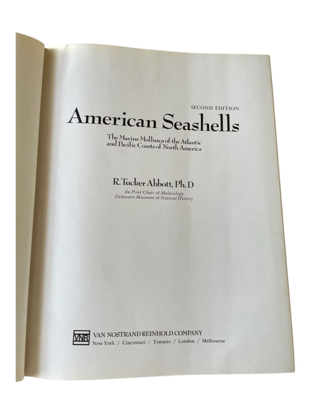 American Seashells Second Edition by R. Tucker Abbott Hardcover Reference - Picture 4 of 13